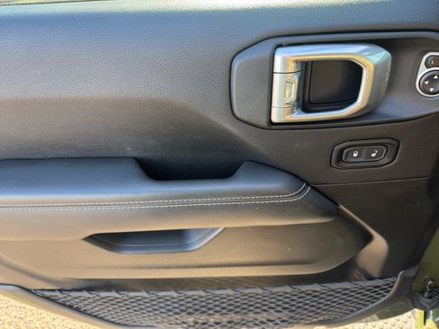 Certified 2021 Jeep Wrangler Unlimited Sahara image 14