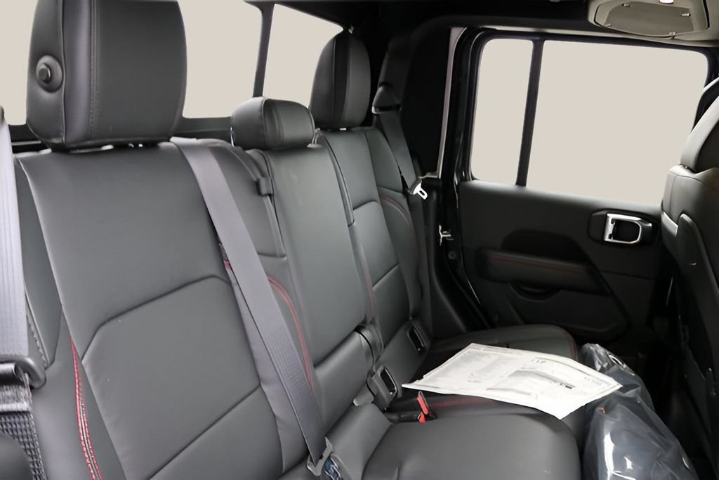 New 2026 Jeep Gladiator Rubicon AWD/4WD image 35