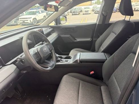 Used 2026 Toyota RAV4 LE AWD/4WD image 5