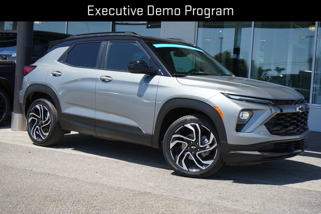 Used 2026 Chevrolet TrailBlazer RS w/ Convenience Package AWD/4WD image 1