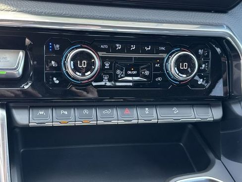 New 2026 GMC Sierra 1500 Denali AWD/4WD image 19