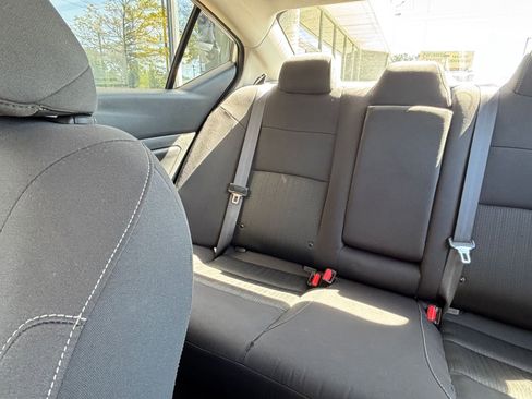 Used 2025 Nissan Altima 2.5 SV FWD image 40