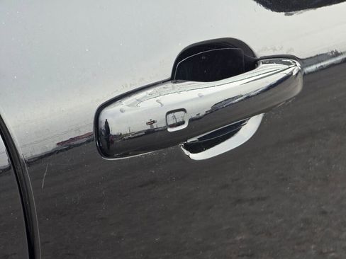 Used 2020 Volvo XC60 T5 Inscription w/ Protection Package Premier image 13