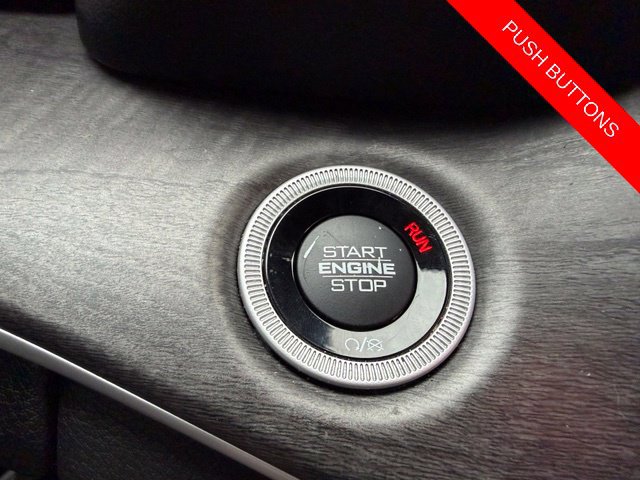 Used 2023 Jeep Grand Cherokee L Limited w/ Luxury Tech Group II AWD/4WD image 41