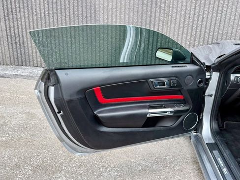 Used 2022 Ford Mustang GT Premium w/ Equipment Group 401A image 12