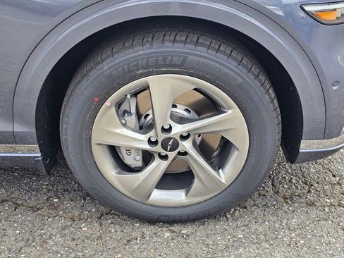 New 2026 Genesis GV70 2.5T Advanced image 31