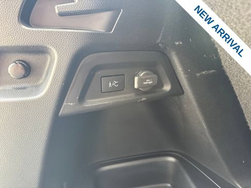 Used 2025 Honda Pilot Black Edition image 14