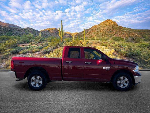 Used 2024 RAM 1500 Classic SLT AWD/4WD image 3