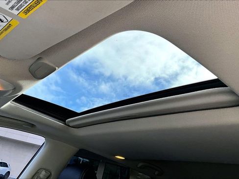 Used 2019 INFINITI QX60 Luxe w/ Essential Package FWD image 12