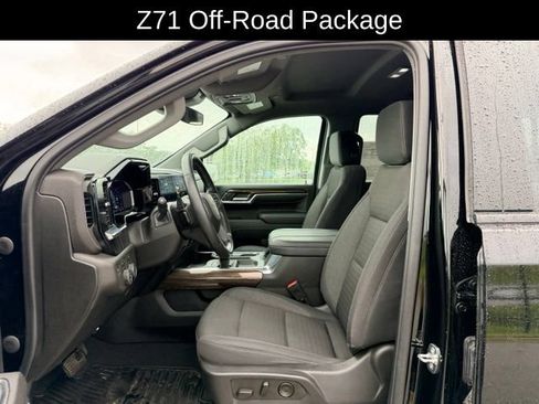 Certified 2024 Chevrolet Silverado 1500 RST w/ Convenience Package II AWD/4WD image 8