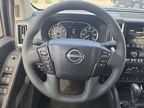 New 2026 Nissan Frontier SV w/ SV Convenience Package RWD image 12