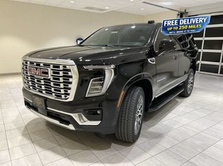 New 2026 GMC Yukon Denali w/ LPO, Floor Liner Package AWD/4WD video 1