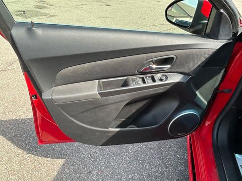 Used 2014 Chevrolet Cruze LT w/ All-Star Edition FWD image 14