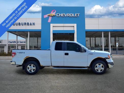 Used 2014 Ford F150 XLT w/ Equipment Group 301A Mid AWD/4WD image 4
