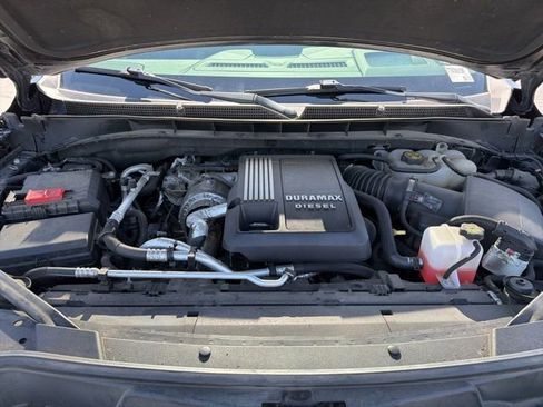 Used 2023 GMC Yukon Denali Ultimate AWD/4WD image 36