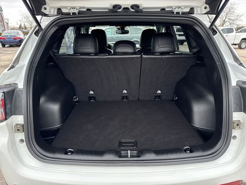 Used 2023 Jeep Compass Limited image 35