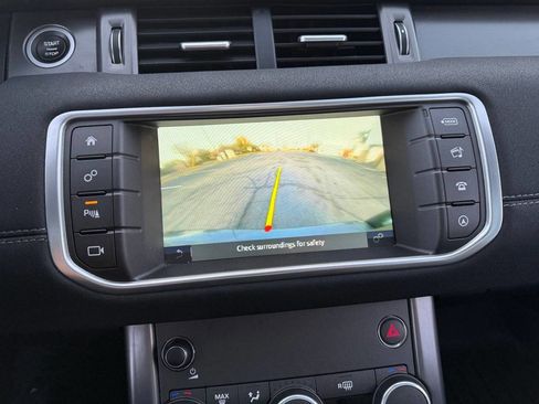 Used 2018 Land Rover Range Rover Evoque Landmark Edition image 18