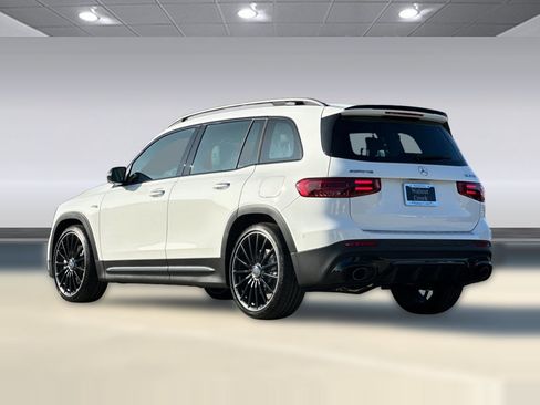 Used 2026 Mercedes-Benz GLB 35 AMG 4MATIC image 3
