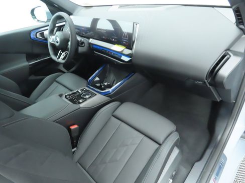 New 2026 BMW X3 xDrive30 w/ M Sport Package image 18