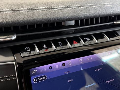 New 2025 Jeep Grand Cherokee Limited w/ Luxury Tech Group II image 19