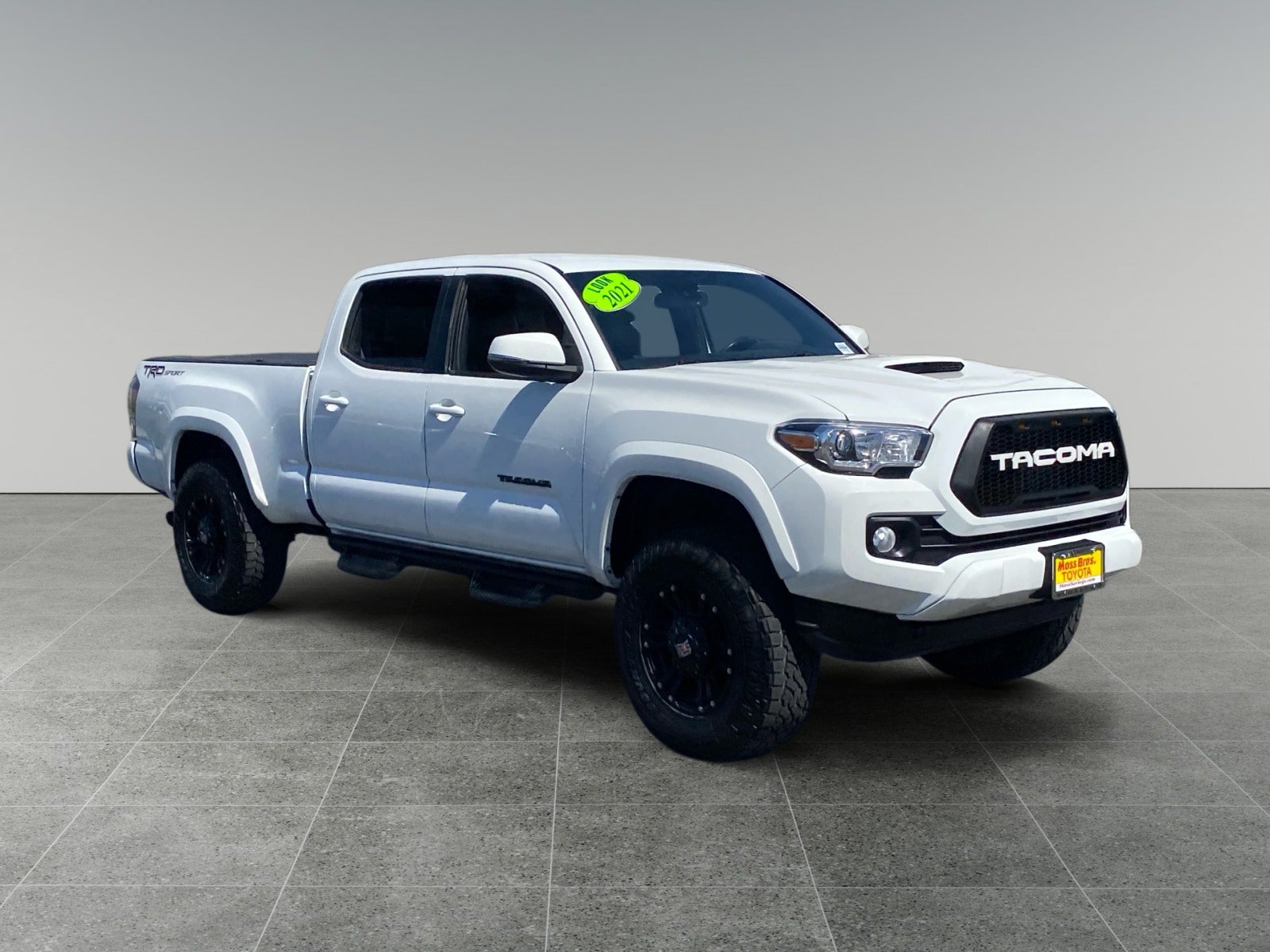 Used 2021 Toyota Tacoma TRD Sport w/ Technology Package RWD image 7