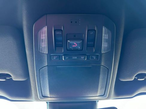 Certified 2022 Toyota Highlander XSE image 29