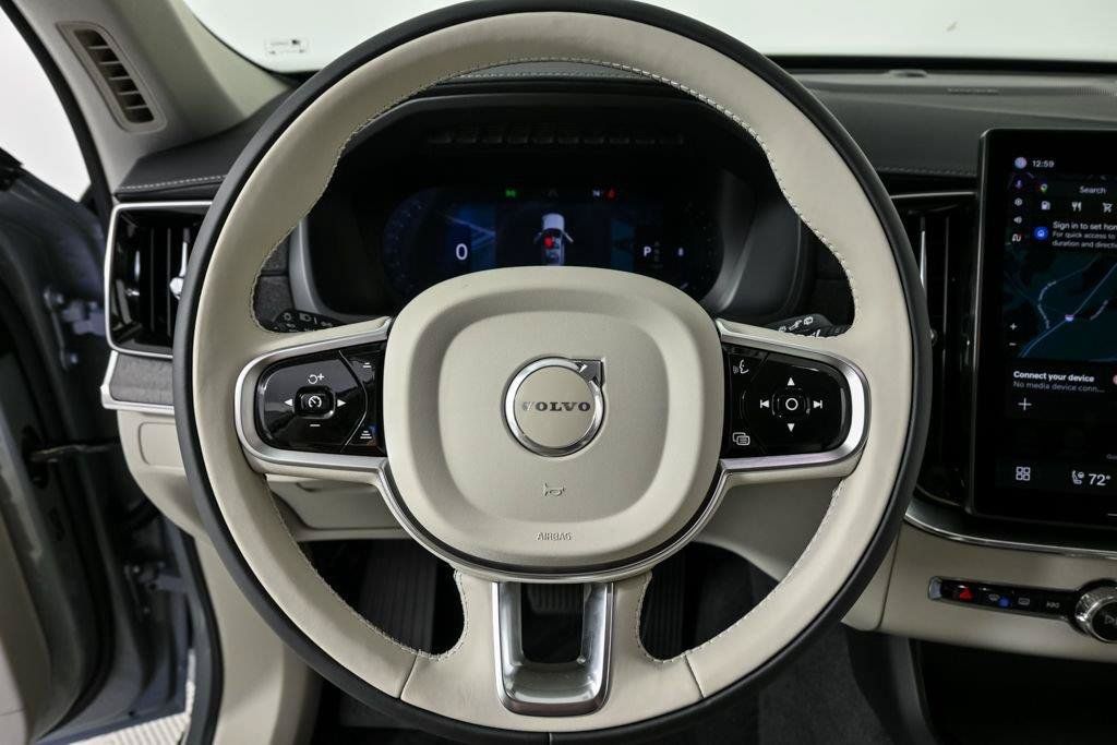 Used 2026 Volvo XC90 B6 Ultra w/ Protection Package AWD/4WD image 11