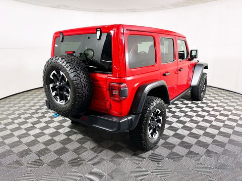 Used 2025 Jeep Wrangler Unlimited Rubicon 4xe w/ Convenience Group image 3