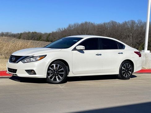 Used 2018 Nissan Altima 2.5 SL image 1