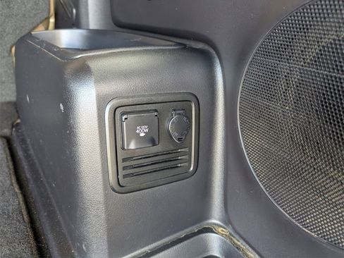 Used 2017 Toyota 4Runner Limited image 34