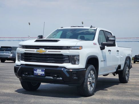 New 2026 Chevrolet Silverado 2500 Custom w/ Custom Convenience Package AWD/4WD image 2
