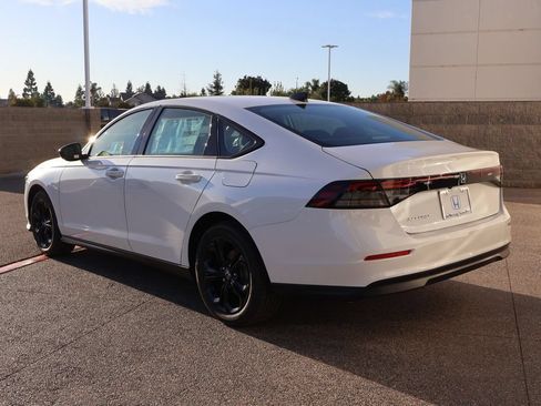 New 2026 Honda Accord SE image 7