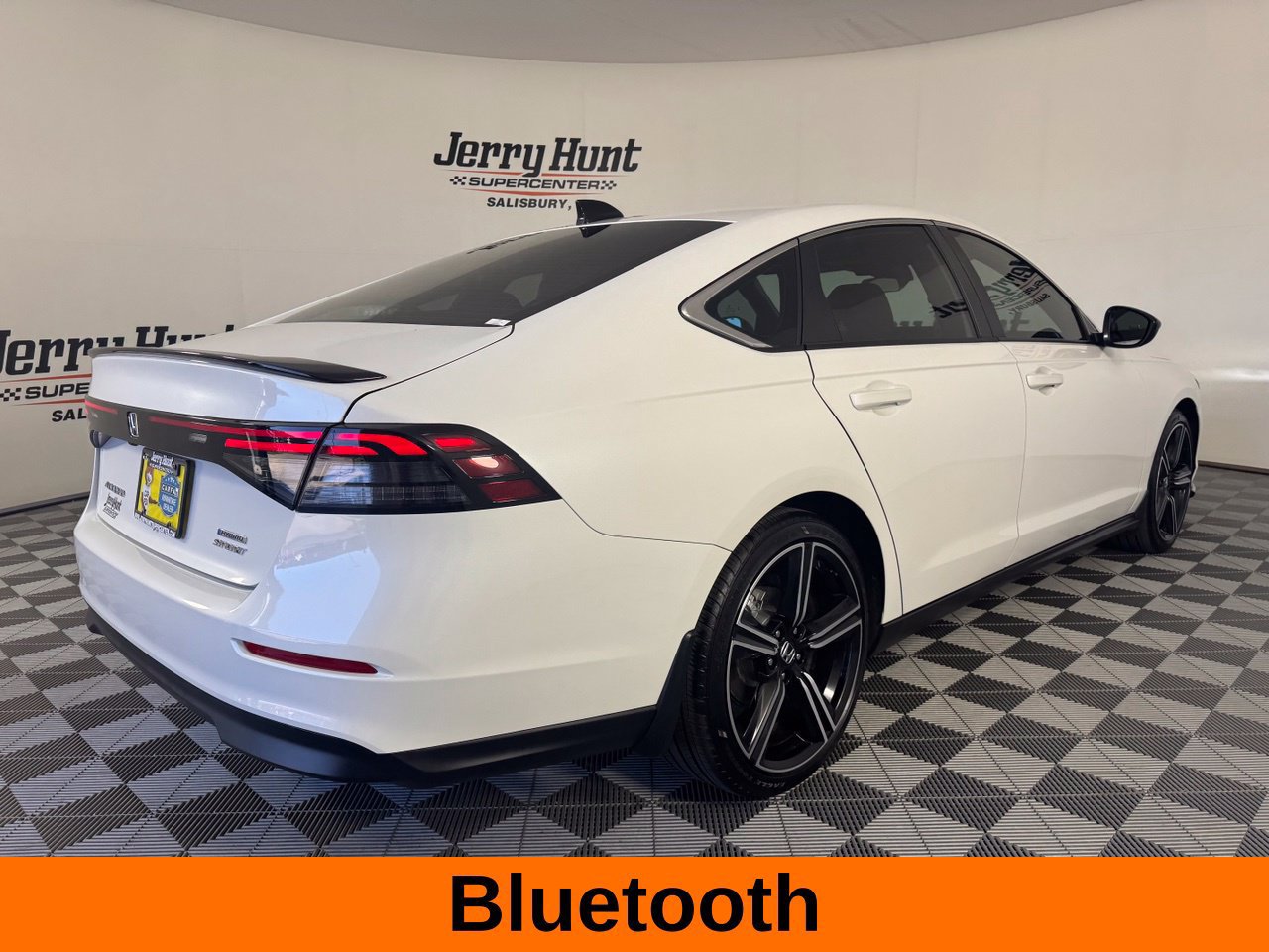 Used 2025 Honda Accord Sport image 7