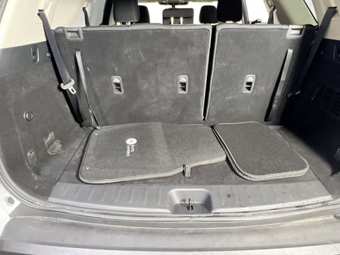 Used 2022 Nissan Pathfinder SV image 22