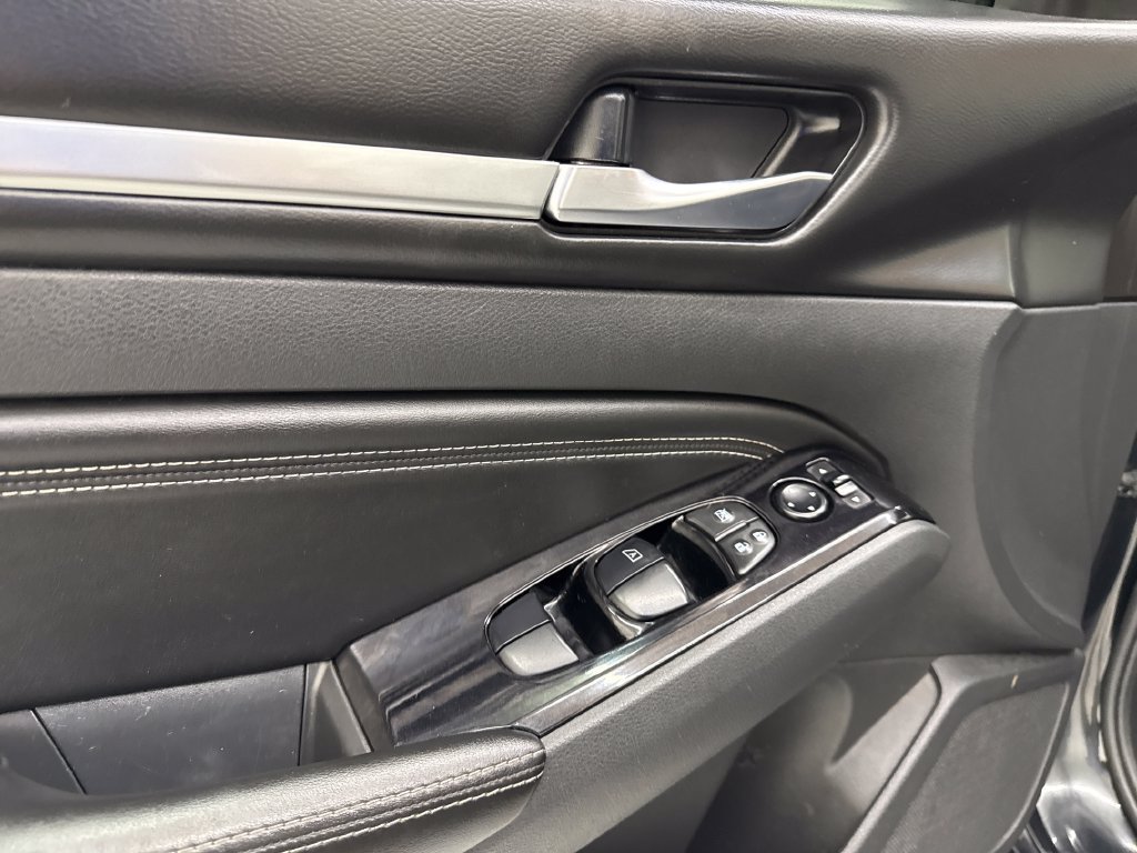 Used 2021 Nissan Altima 2.5 SV FWD image 13