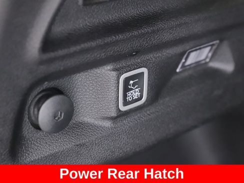 Used 2025 Jeep Grand Cherokee L Limited AWD/4WD image 32