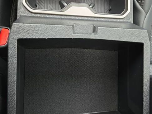 Used 2025 Toyota Tacoma Limited image 26