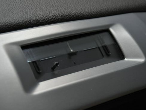 Used 2009 Cadillac Escalade EXT AWD/4WD image 24