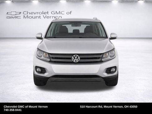 Used 2015 Volkswagen Tiguan SE AWD/4WD image 38