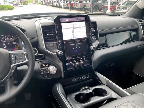 Used 2025 RAM 1500 Laramie w/ Night Edition AWD/4WD image 7