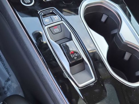 New 2026 Audi A6 Premium Plus AWD/4WD image 25