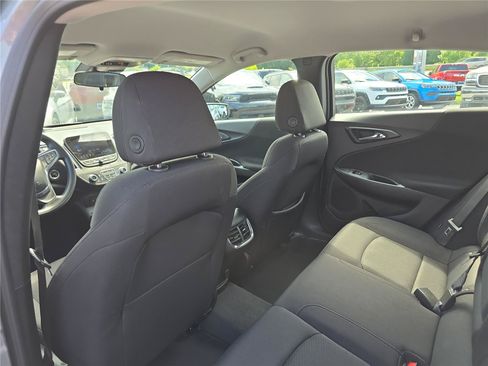 Used 2024 Chevrolet Malibu LT FWD image 16