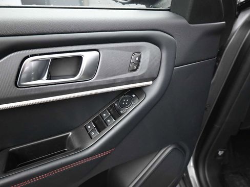 New 2026 Ford Explorer ST-Line image 24