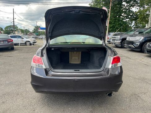 Used 2011 Honda Accord EX-L image 8