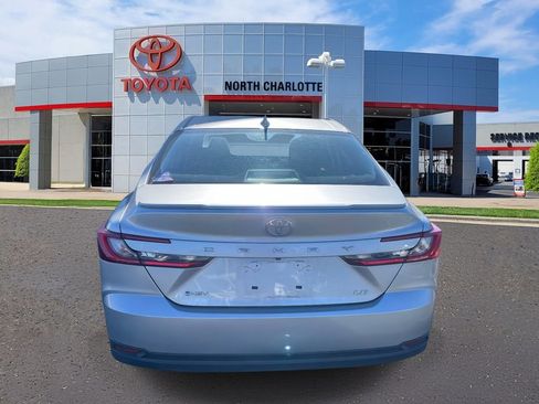 Used 2025 Toyota Camry LE image 9