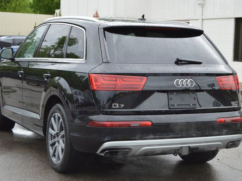 Used 2017 Audi Q7 3.0T Premium Plus w/ Premium Plus Package image 4