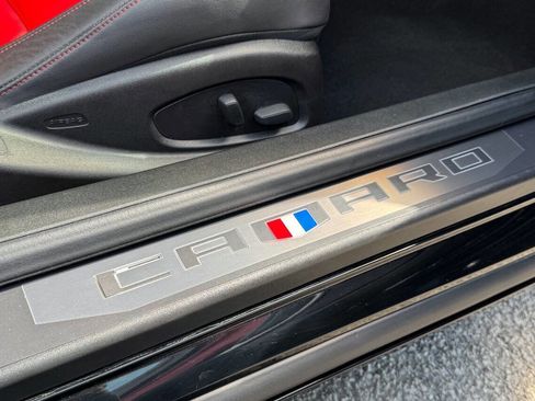Used 2017 Chevrolet Camaro SS RWD image 14