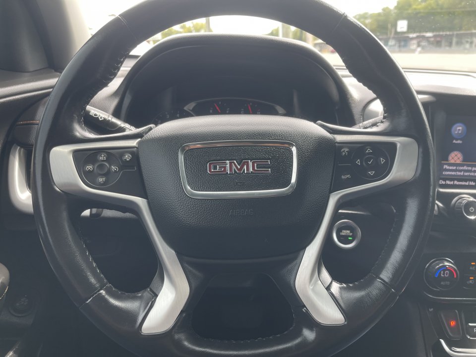 Used 2021 GMC Terrain SLE w/ Driver Convenience Package FWD image 15