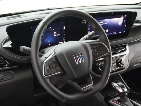 Used 2024 Buick Envista Sport Touring w/ Convenience II Package image 19