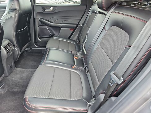 Used 2024 Ford Escape ST-Line image 13